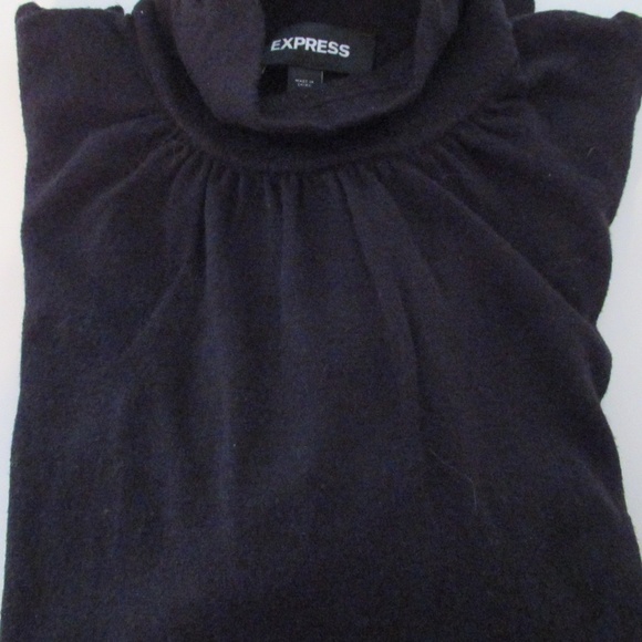 Express Black mock turtleneck sweater - Picture 10 of 10